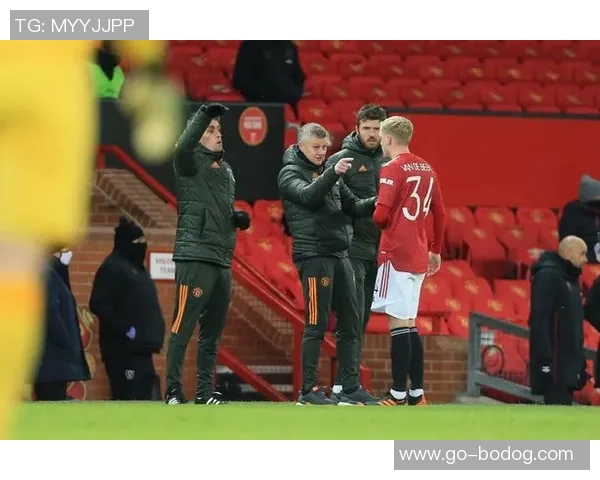 卡鲁索回应网友批评称不与不懂球者讨论比赛细节